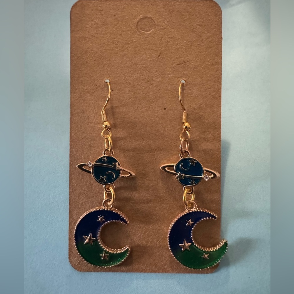 NWT moon and star earrings